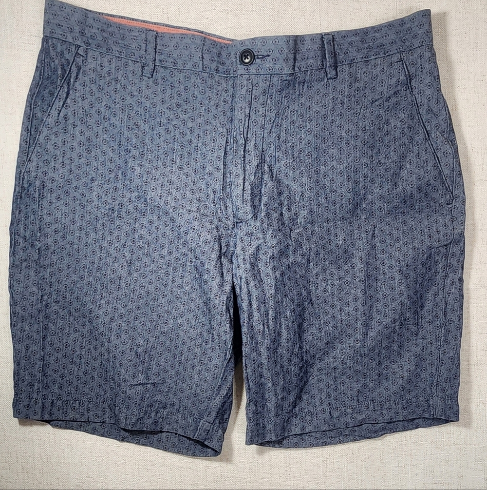 Stylish Gray Patterned Men's Shorts